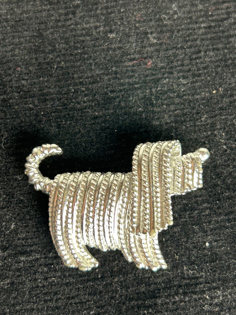 Vtg Sarah Coventry Marked Shaggy Sheepdog Silver Tone Brooch / Pin
